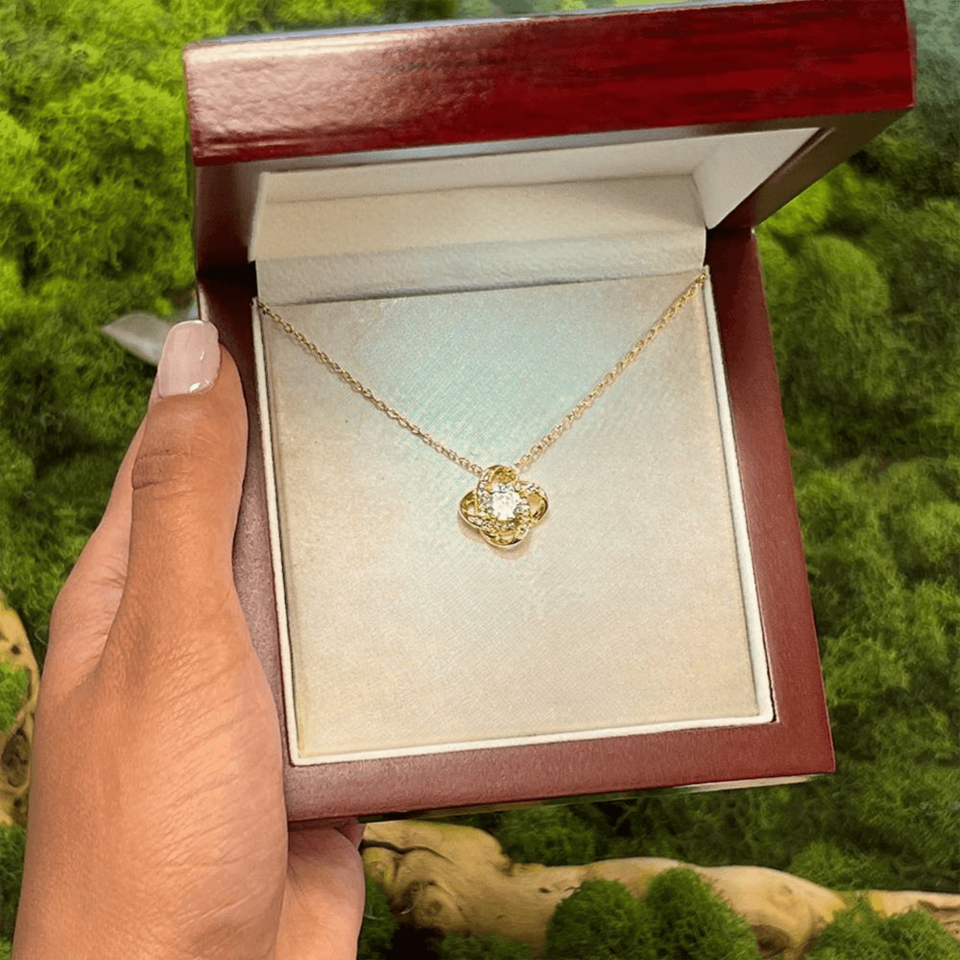 Luxury Box | Gift Box W/ Presentation Led Light - Eloura